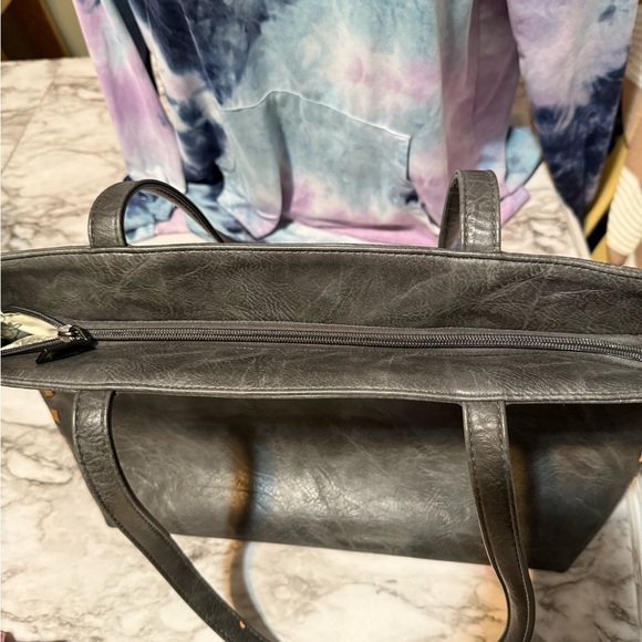 Gray Textured Tote Bag with Sturdy Handles - Picture 3 of 5